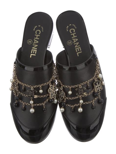 mules chanel 2020